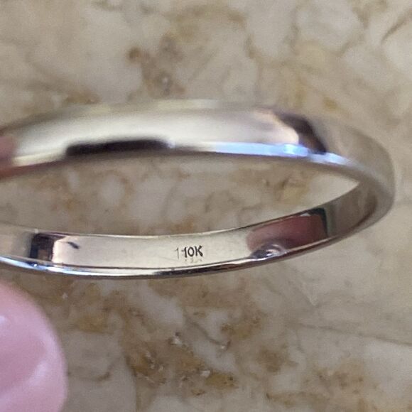 Michael Hill 10K White Gold Amathyst & Diamonds Halo Ring - Picture 10 of 11